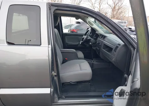 2011 Ram Dakota St z USA, uszkodzony, nr VIN 1D7RE2BK9BS712281